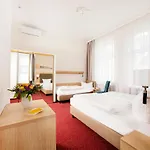 Garni Eden Hotel